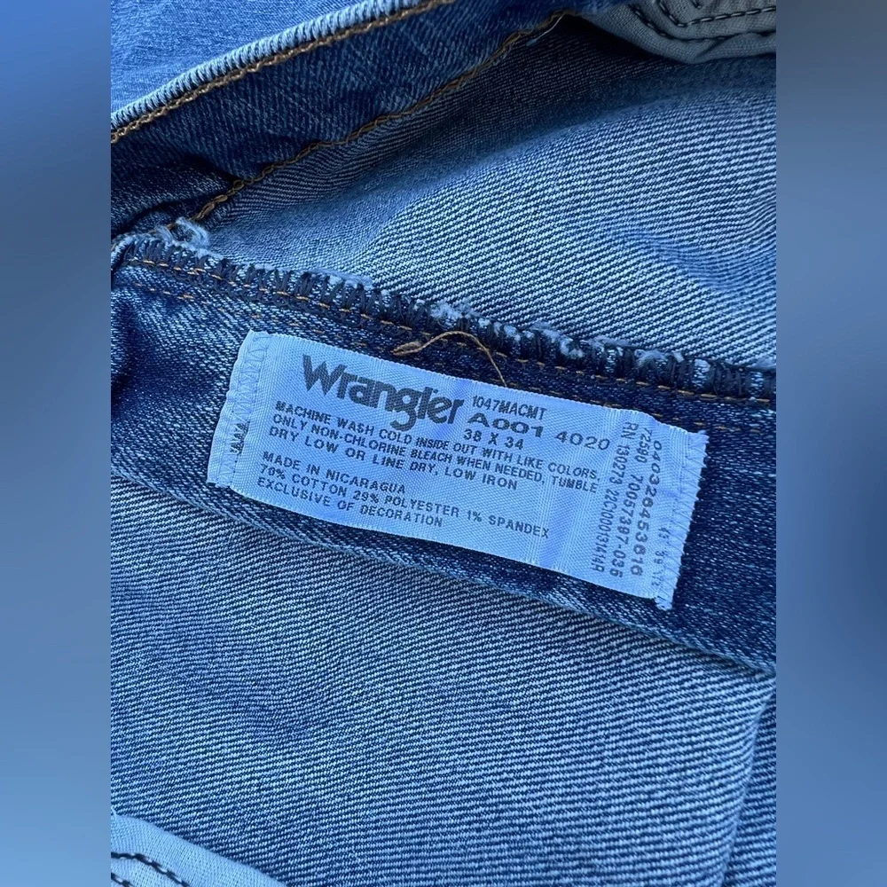 Wrangler Men’s Light Blue Cowboy Cut Cotton Blend Western Denim Jeans Size 38X34